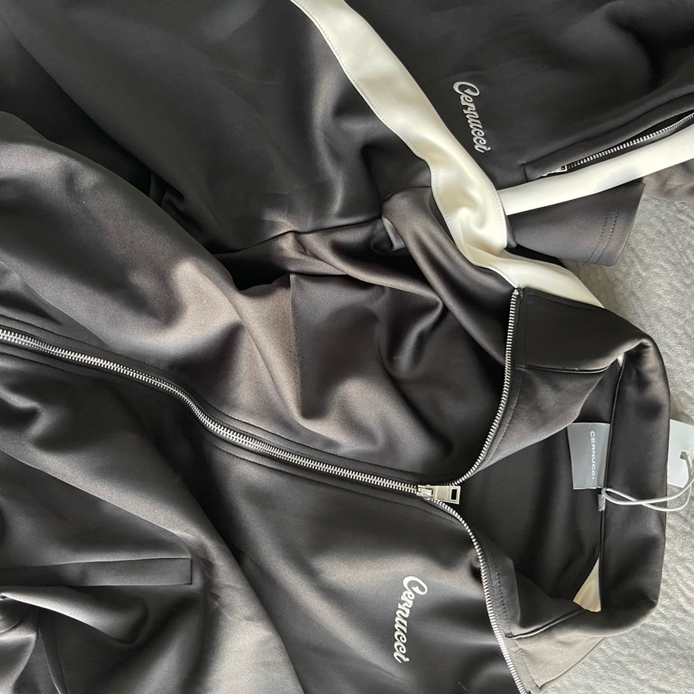 Women's Black Jacket